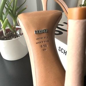 SCHUTZ high heels with straps. Brand new/Original box. Size 9.5. Nude-light pink
